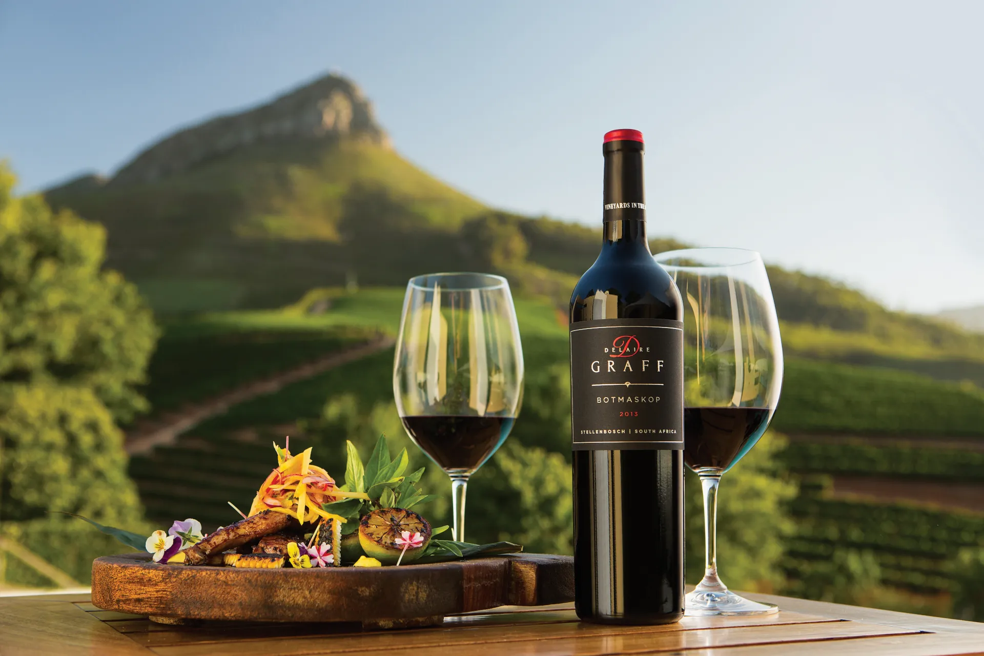 Outdoor dining overlooking Cape Town